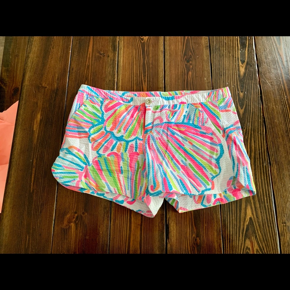 EUC Lilly Pulitzer shorts